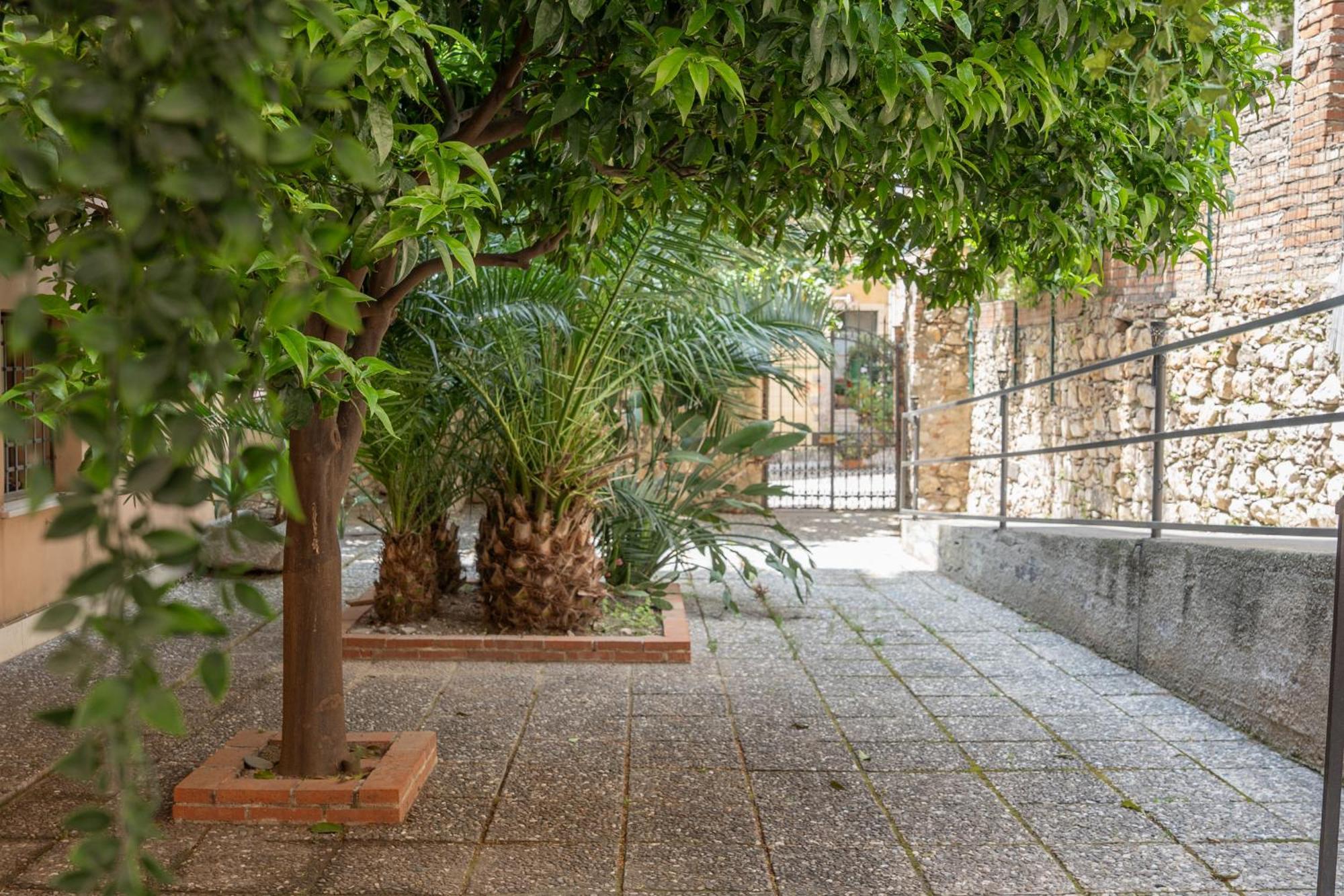Light Garden Hotel Taormina Exterior photo
